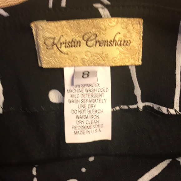 Pull on shorts - Picture 2 of 2